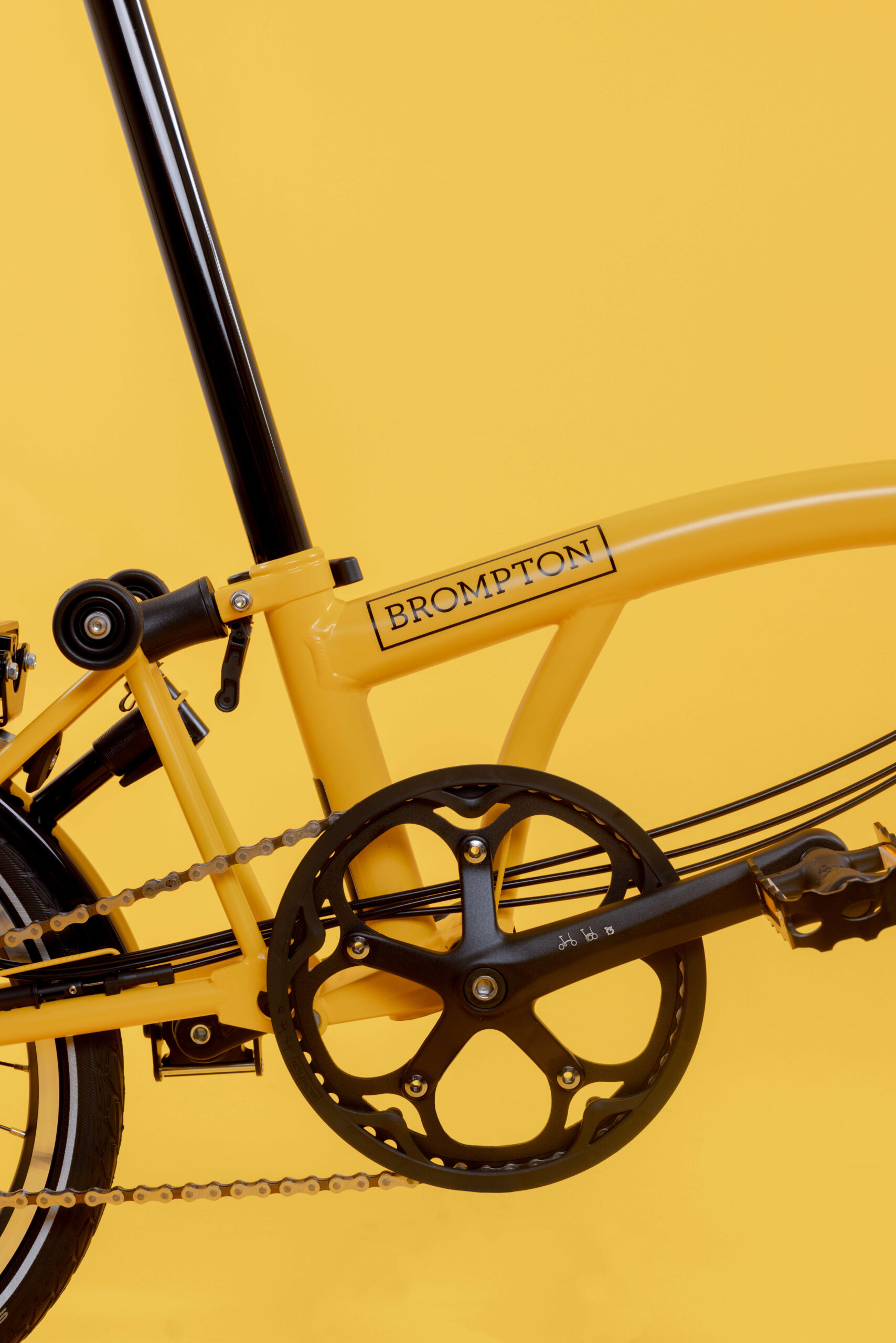 Brompton Bumblee Yellow Folding Bike Seasonal Colour